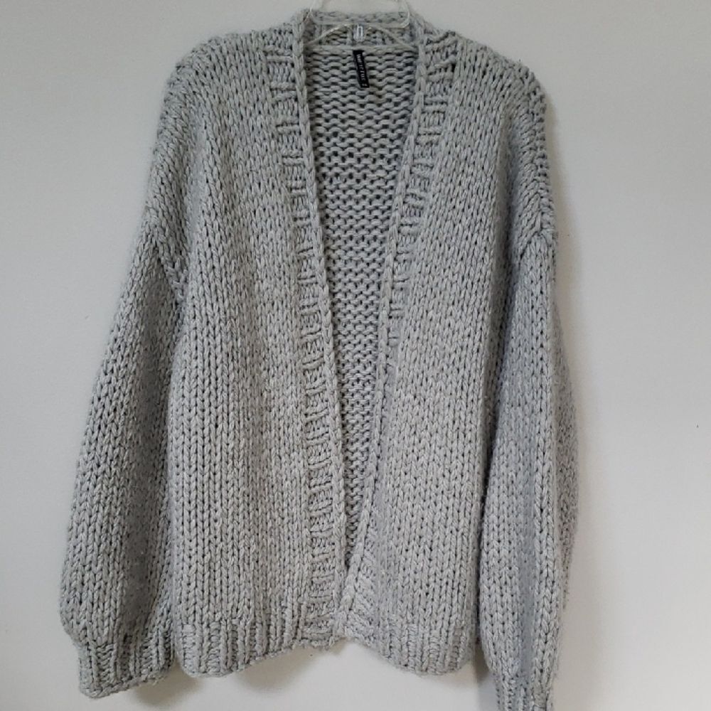 White Fox Sweater Womens OS Gray Chunky Knit Open Cardigan Soft Cozy Cabincore